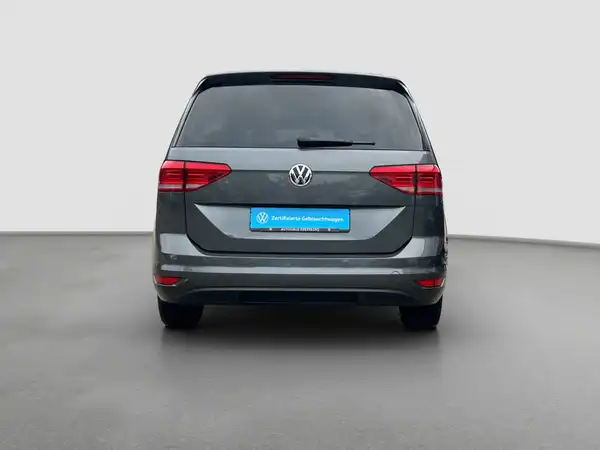 VW TOURAN (6/16)
