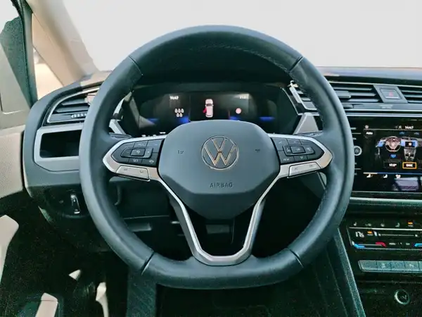 VW TOURAN (11/16)