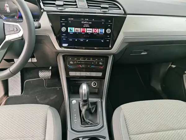 VW TOURAN (12/16)