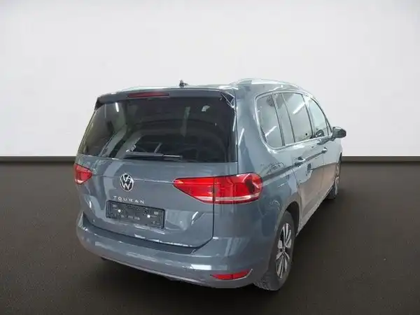 VW TOURAN (4/9)
