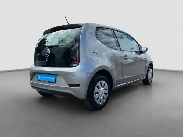 VW UP! (5/17)