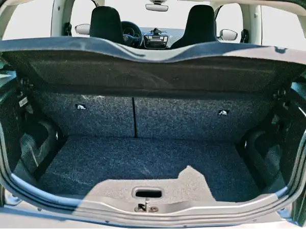 VW UP! (13/16)