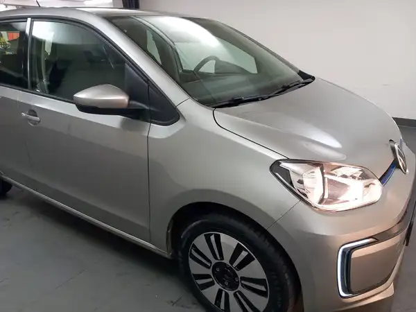 VW UP! (18/22)