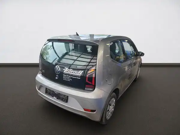 VW UP! (3/4)