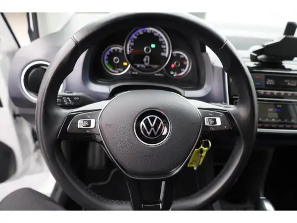 VW UP! (11/21)