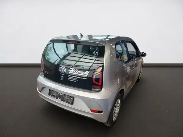 VW UP! (3/4)
