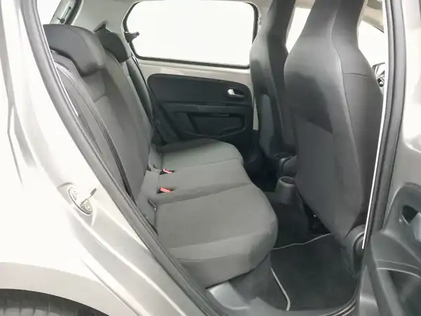 VW UP! (16/21)