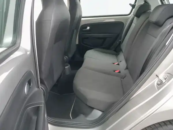 VW UP! (17/21)