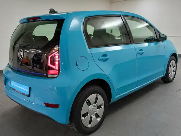 VW UP! (5/18)