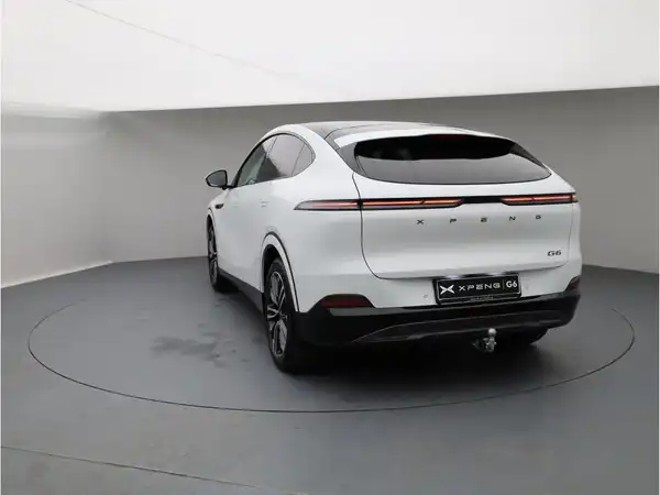 XPENG G6 (5/27)