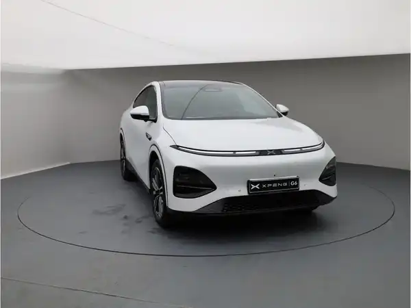 XPENG G6 (9/27)