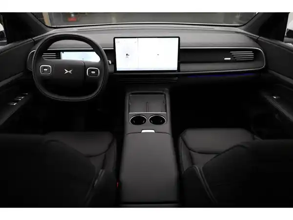 XPENG G6 (14/27)