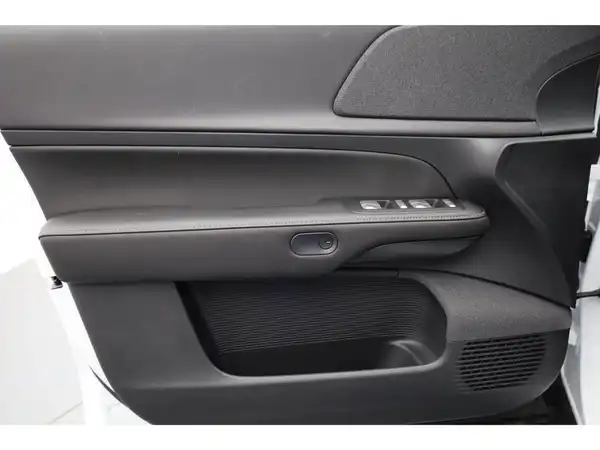 XPENG G6 (10/27)