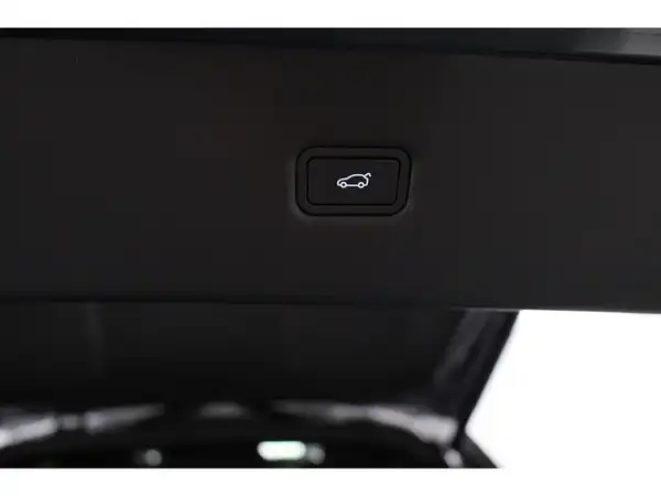 XPENG G6 (26/30)