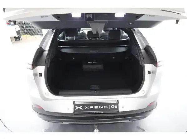 XPENG G6 (26/27)