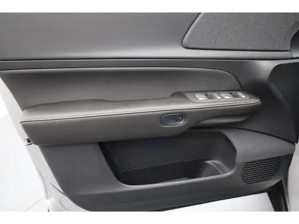XPENG G6 (10/27)