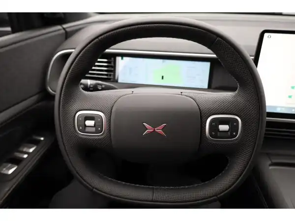 XPENG G6 (14/28)