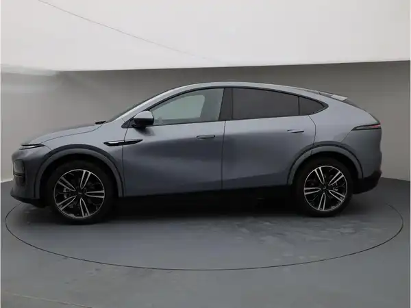 XPENG G6 (3/28)