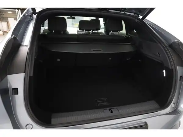 XPENG G6 (26/28)