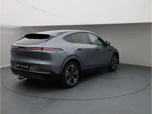 XPENG G6 (6/28)
