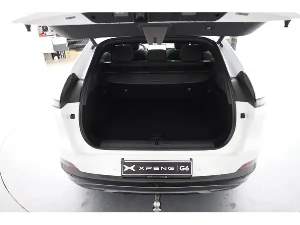 XPENG G6 (26/27)