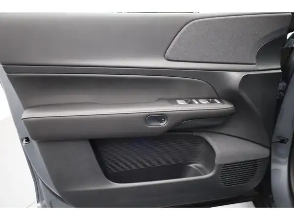 XPENG G6 (9/12)