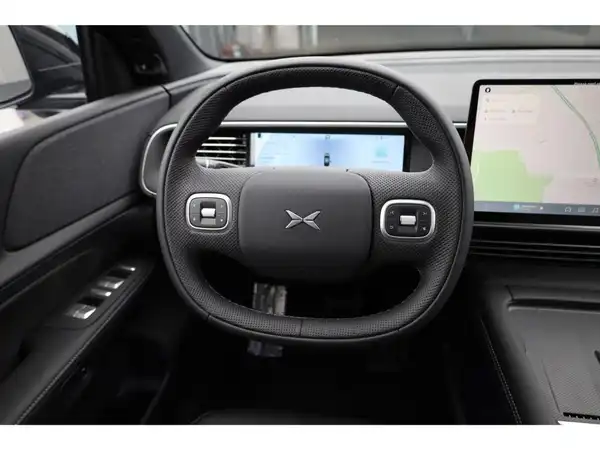 XPENG G6 (15/27)