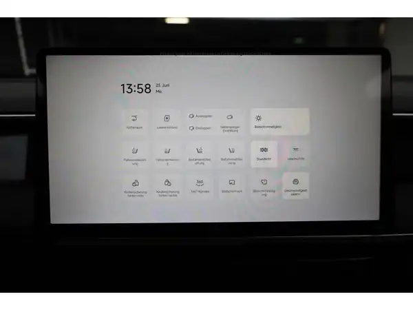 XPENG G6 (18/27)