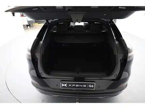 XPENG G6 (26/27)