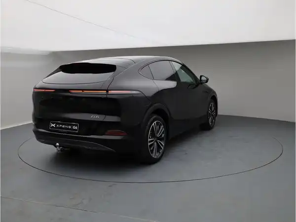 XPENG G6 (6/27)