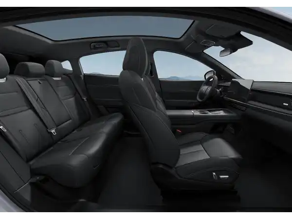 XPENG G6 (3/3)