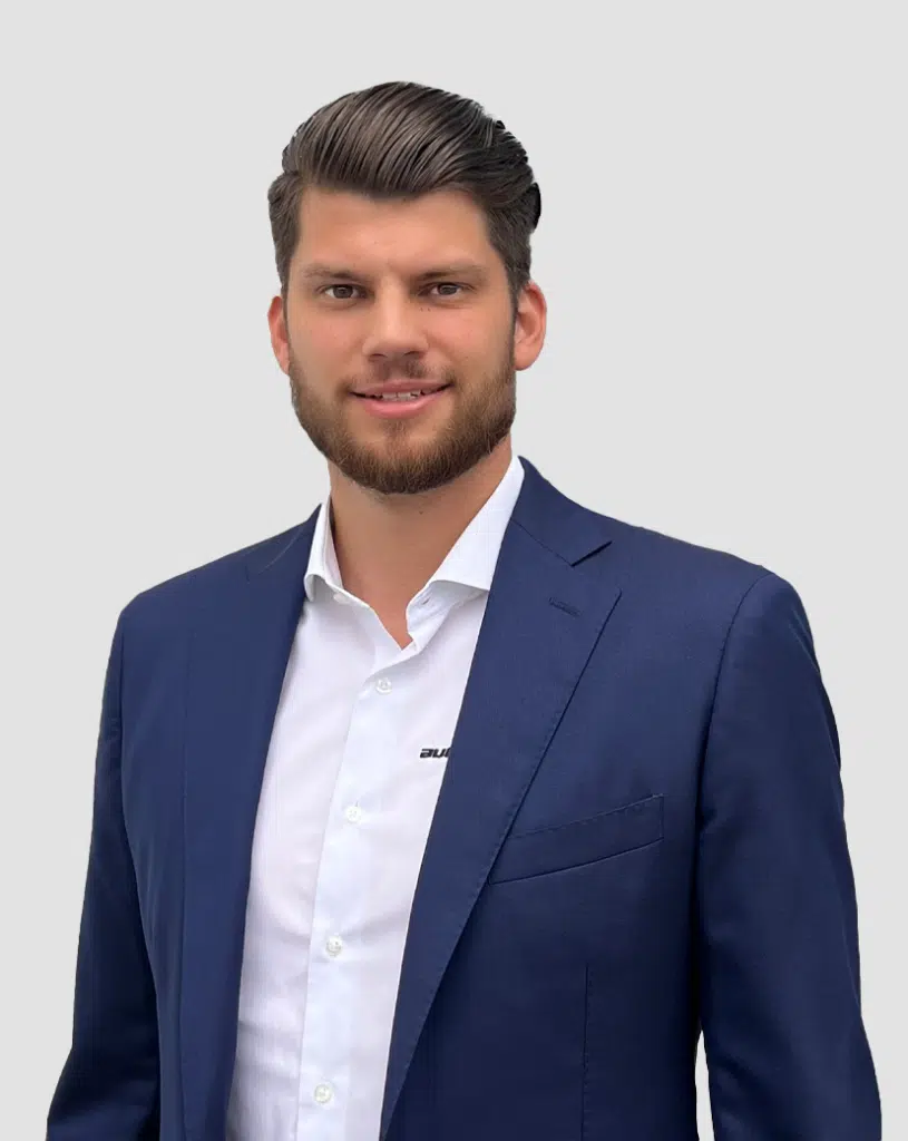 Bild von Mitarbeiter Florian Nacke