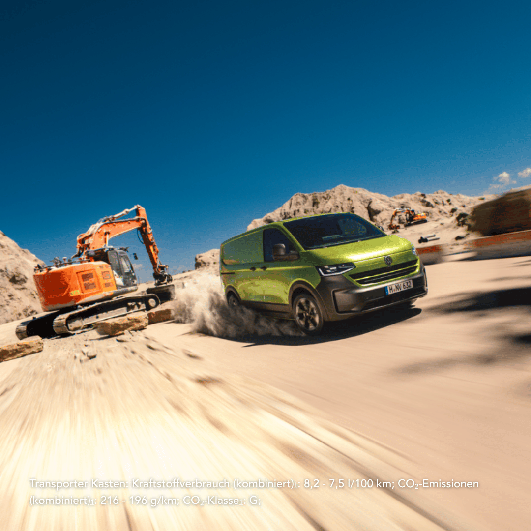 VW Transporter Kasten fahrend