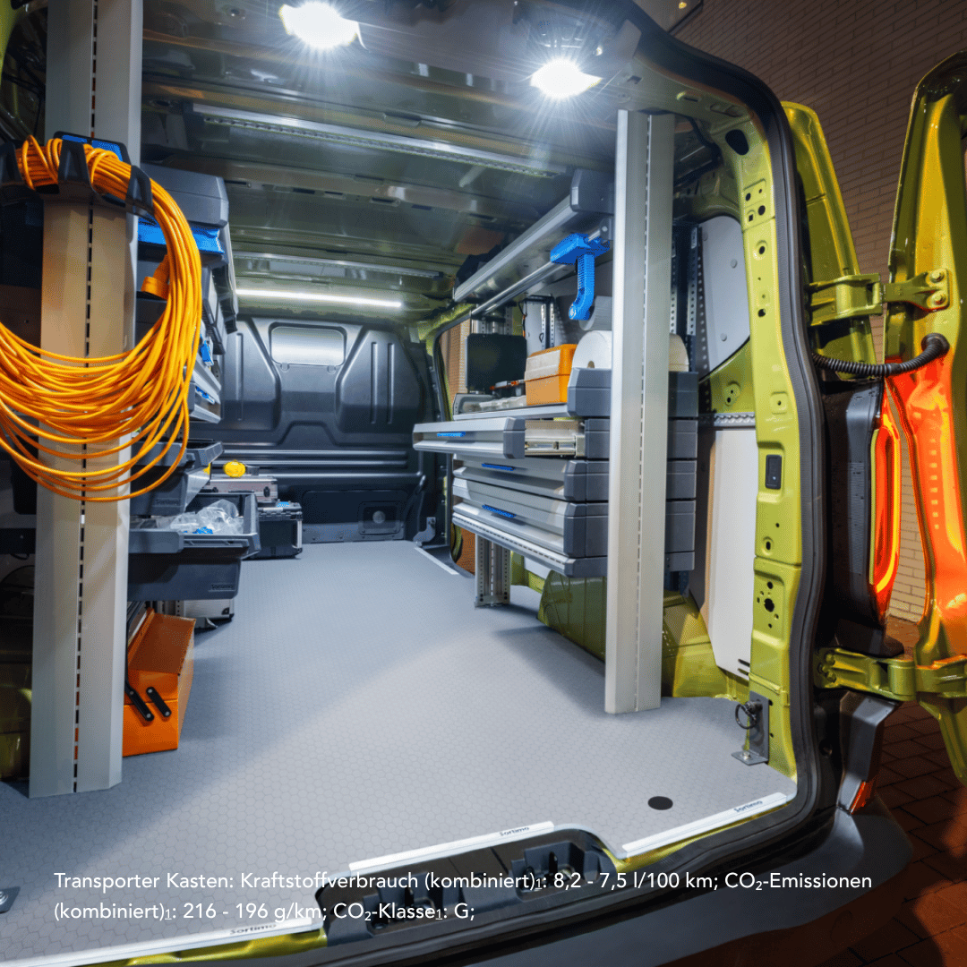 VW transporter kasten innen ausgebaut